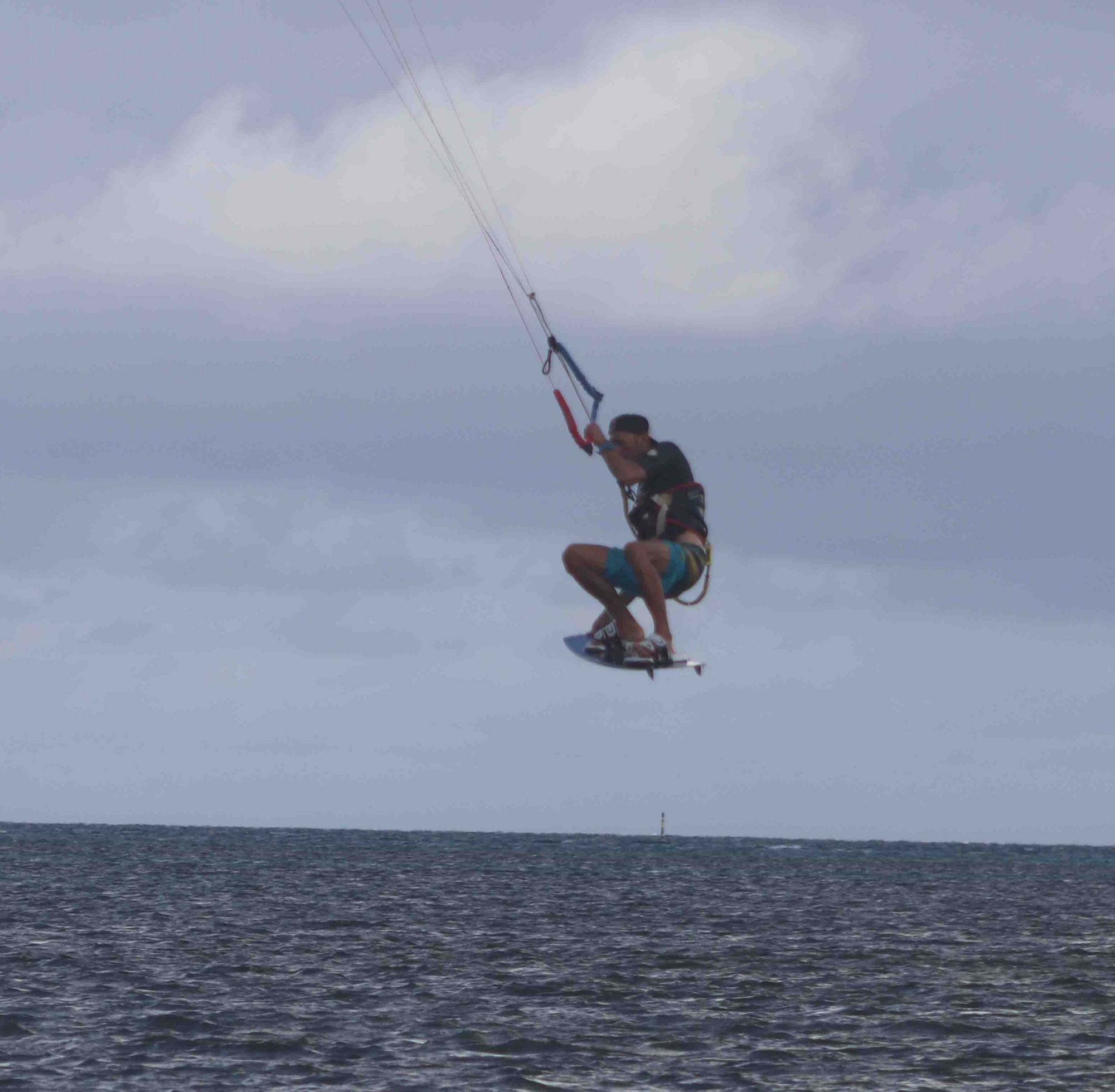 Wallis Gliss'  : Kitesurf et Standup Paddle