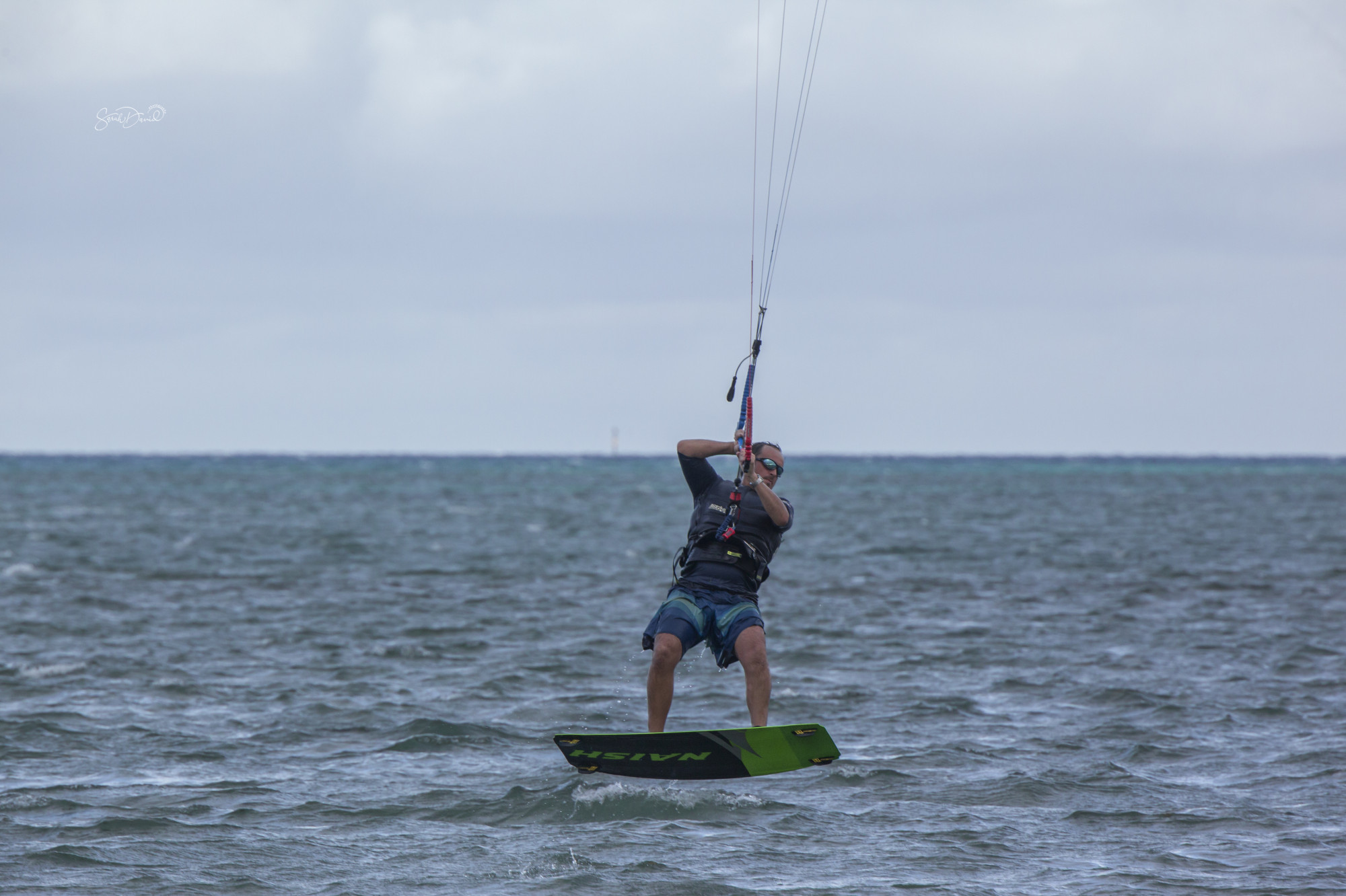 Wallis Gliss'  : Kitesurf et Standup Paddle