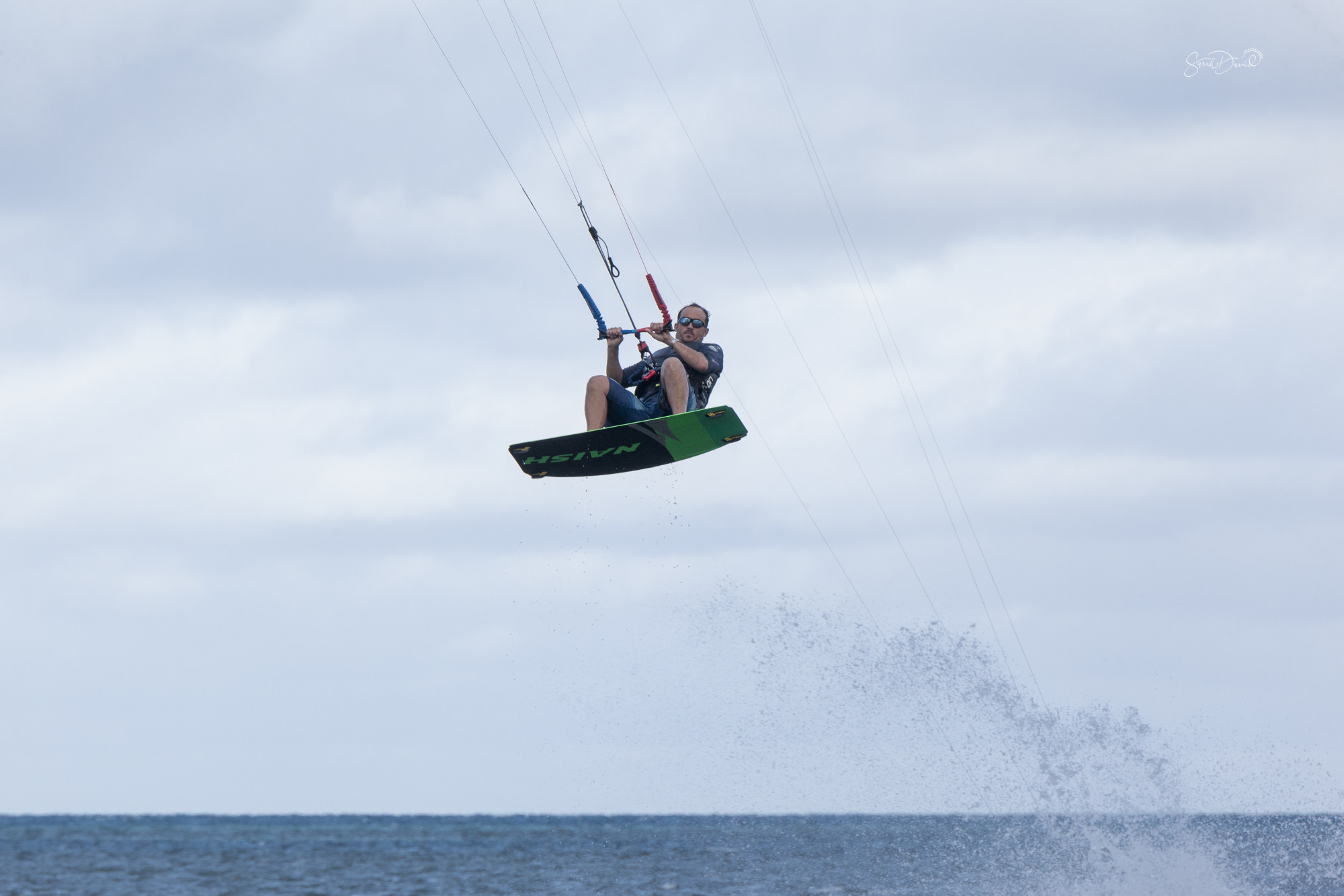 Wallis Gliss'  : Kitesurf et Standup Paddle